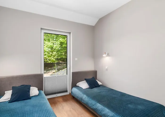 Pod Bukiem 아파트 *